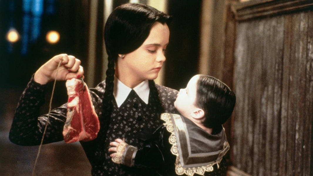 download addams family values 1993